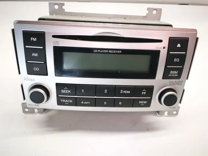 Hyundai Santa Fe (2005 - 2009) 961002B020 Магнитола / мультимедийная система — фото 1