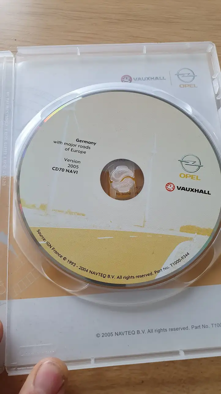 Opel Vectra C (2005 - 2009) T10009344 Навигационные карты CD/DVD — фото 1