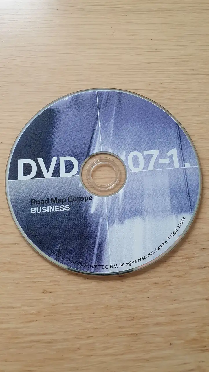 BMW 5 E60 E61 (2004 - 2010) T100012054 Навигационные карты CD/DVD — фото 1