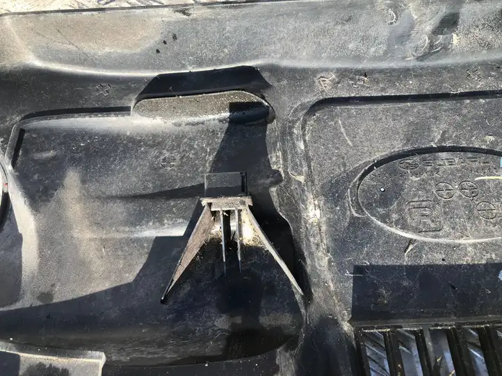 Subaru Forester SG (2006 - 2008) 14025AA260 Крышка двигателя декоративная — фото 6