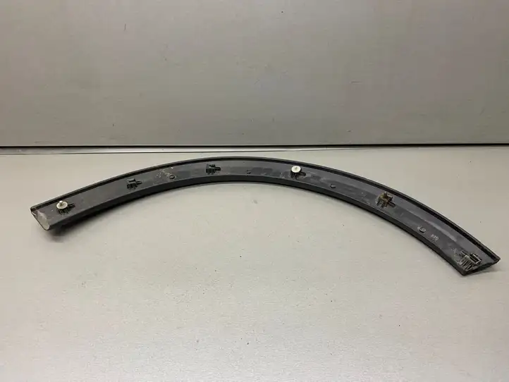 Opel Corsa C (2000 - 2003) 09114739 Накладка колесной арки — фото 1