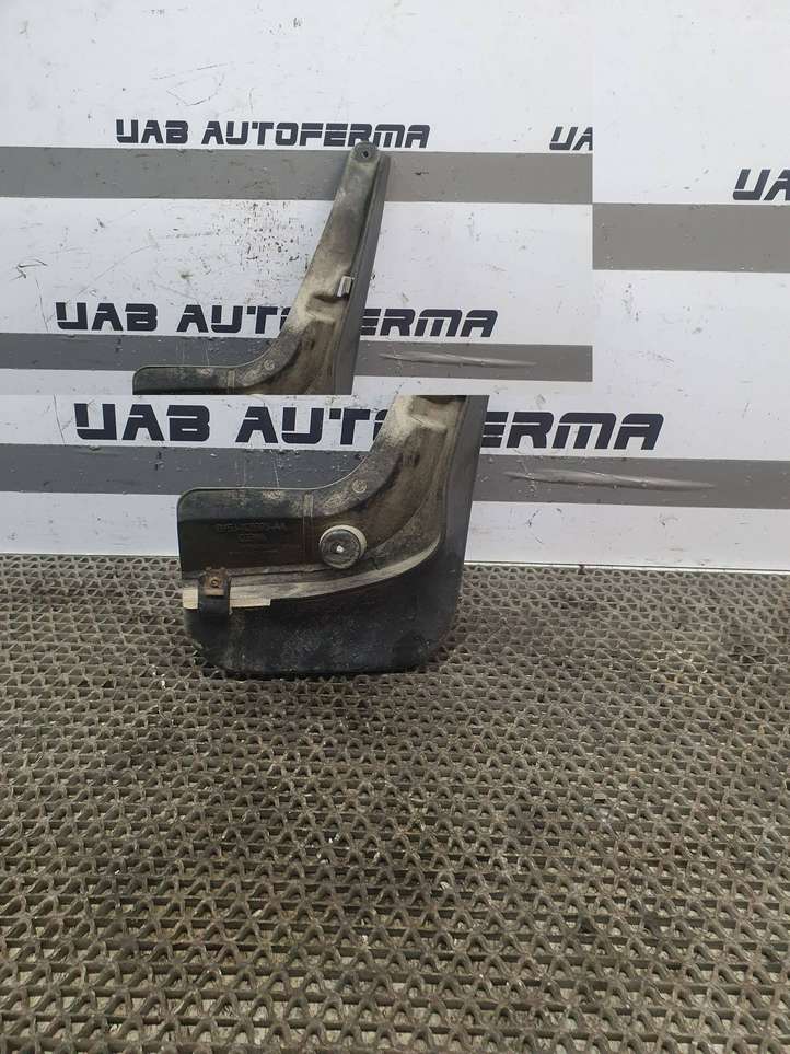 Ford Focus (2011 - 2015)  BM5JN28370AA Задний брызговик