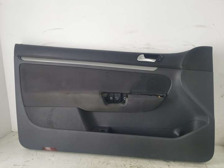 Volkswagen Golf V (2003 - 2009)  1K3867011CB Другая деталь отделки пере́дней дверей