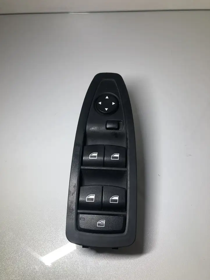 BMW 3 F30 F35 F31 (2012 - 2018) 9208109 Блок кнопок стеклоподъемников — фото 1