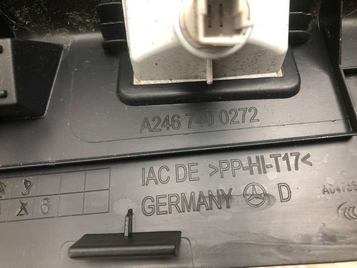 Mercedes-Benz B-class W246 (2011 - 2014)  A2467400272 Обшивка крышки багажника