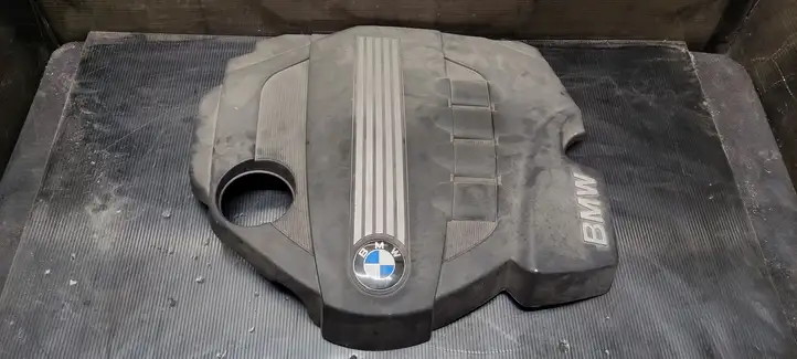 BMW 3 E90 E91 (2005 - 2012) 14389710 Крышка двигателя декоративная — фото 1