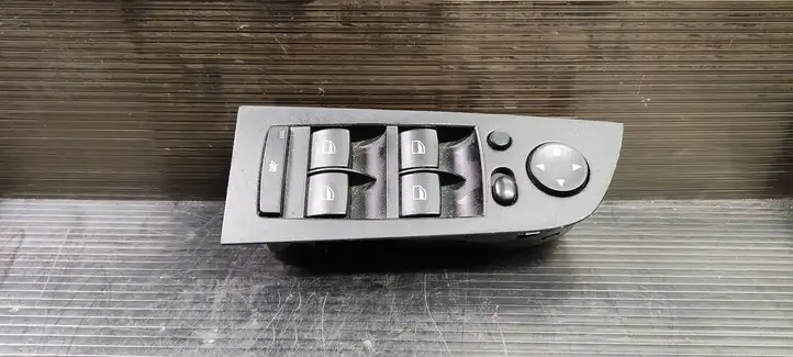 BMW 3 E90 E91 (2005 - 2012) 9132135 Кнопка стеклоподъемников — фото 1