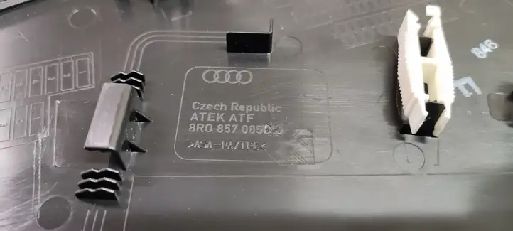 Audi Q5 SQ5 (2017 - ) 8R0857085B Боковая отделка панели приборов — фото 2