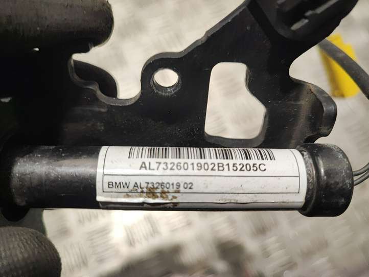 BMW 5 F10 F11 (2009 - 2016)  7326019 Подушка безопастности пешеходов