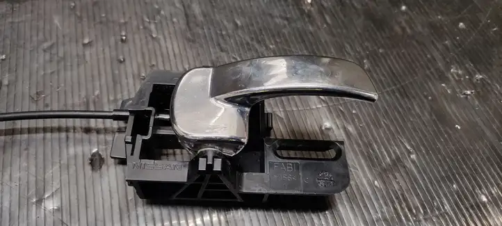 Nissan Qashqai (2010 - 2013) PBT30 Замок задней двери — фото 6