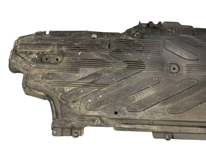 Mercedes-Benz C W205 (2014 - 2021)  A2056801302 Средняя защита дна
