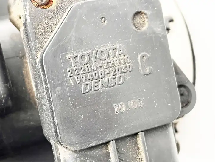 Toyota Prius (XW20) (2003 - 2009) 1001406970 Корпус воздушного фильтра — фото 4
