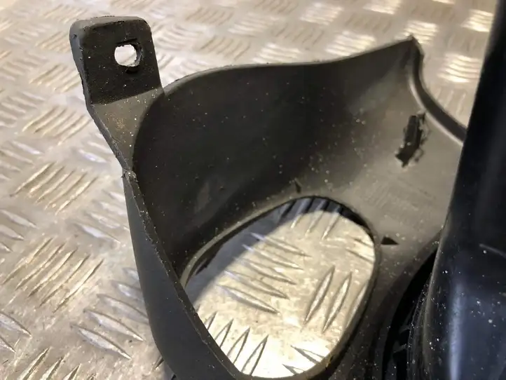 Ford Focus (1998 - 2004) 98AB19893BGW Боковой воздушный дефлектор — фото 5