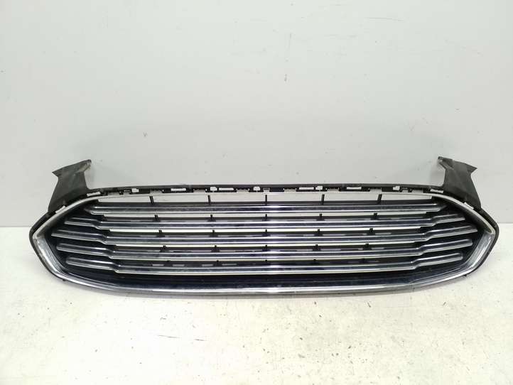 Ford Mondeo MK V (2014 - )  DS738150J Верхняя решётка