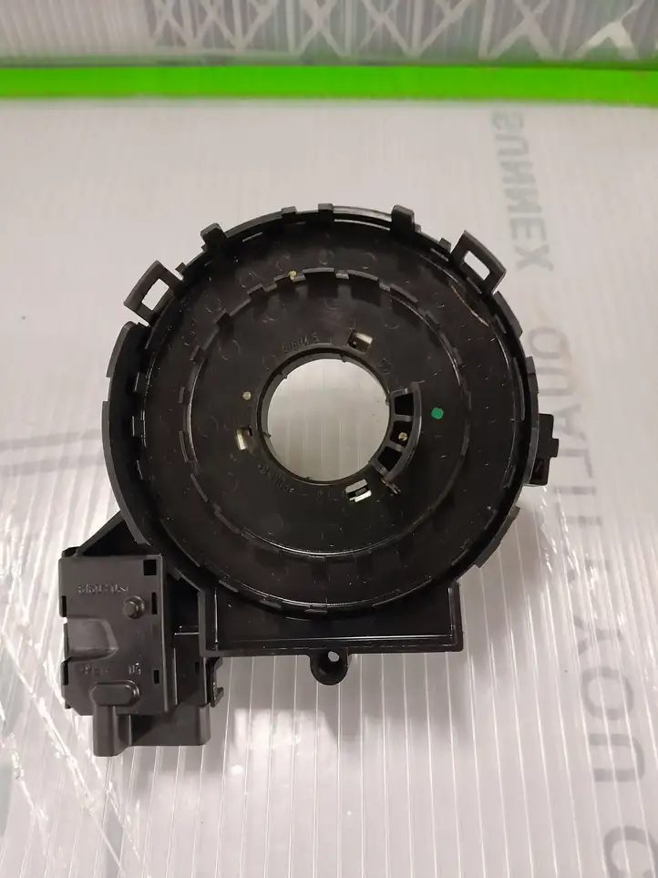 Volkswagen Touran I (2003 - 2010) 1K0959653C Контактное кольцо SRS — фото 3