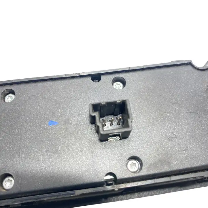 Mercedes-Benz C W204 (2007 - 2014) A2048700151 Блок кнопок стеклоподъемников — фото 10