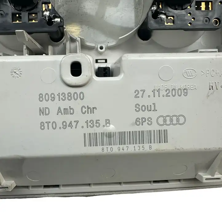 Audi A5 8T 8F (2007 - 2011) 8T0947135B Передняя подсветка — фото 6