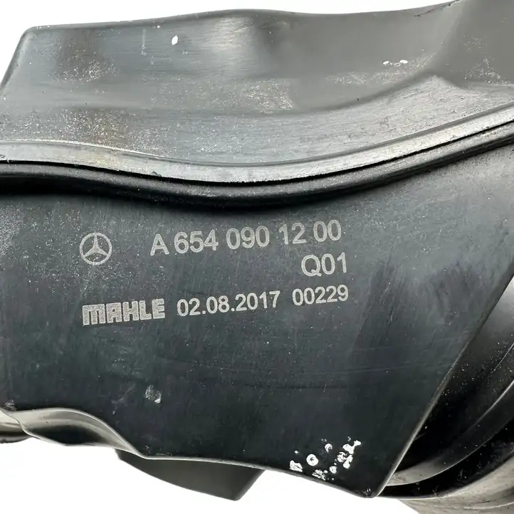 Mercedes-Benz E W213 (2016 - ) A6540901200 Детали воздухозаборника — фото 5