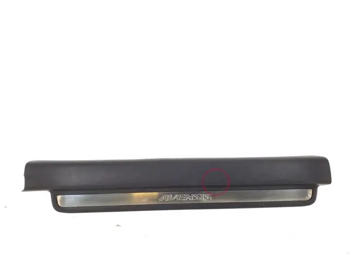 Toyota Avensis T250 (2003 - 2006) 67913-05040 Внутренняя отделка переднего порога — фото 1