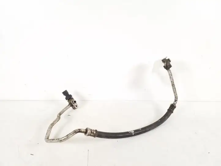 Toyota Avensis T250 (2003 - 2006) 88711-05250 Трубки и шланги кондиционера — фото 1