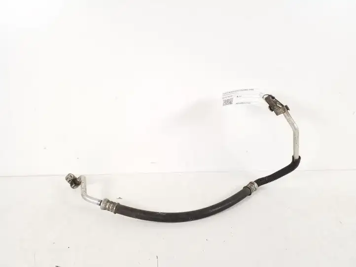 Toyota Avensis T250 (2003 - 2006) 88703-05330 Трубки и шланги кондиционера — фото 2