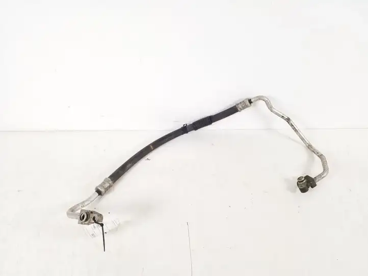 Toyota Avensis T250 (2003 - 2006) 88703-05300 Трубки и шланги кондиционера — фото 1