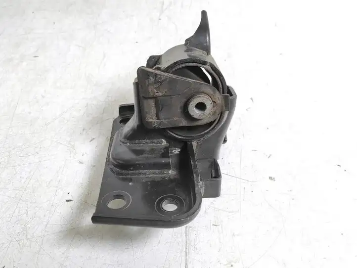 Toyota Auris 150 (2006 - 2012) 12372-0R020 Опора двигателя — фото 3