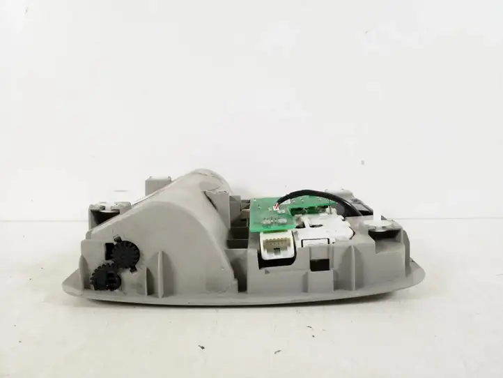 Toyota Avensis T270 (2009 - 2012) 81260-05410 Передняя подсветка — фото 5