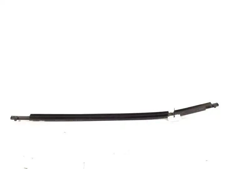 Toyota Auris 150 (2006 - 2012) 75730-02121 Молдинги задней двери — фото 4
