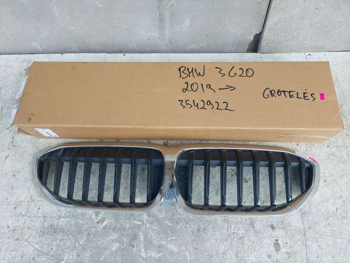 BMW 3 G20 G21 (2019 - )  5113192976 Верхняя решётка