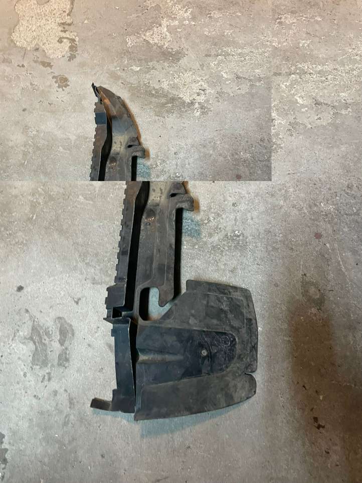 Audi A5 (2007 - 2011)  4F0121284B Устройство (устройства) для отвода воздуха