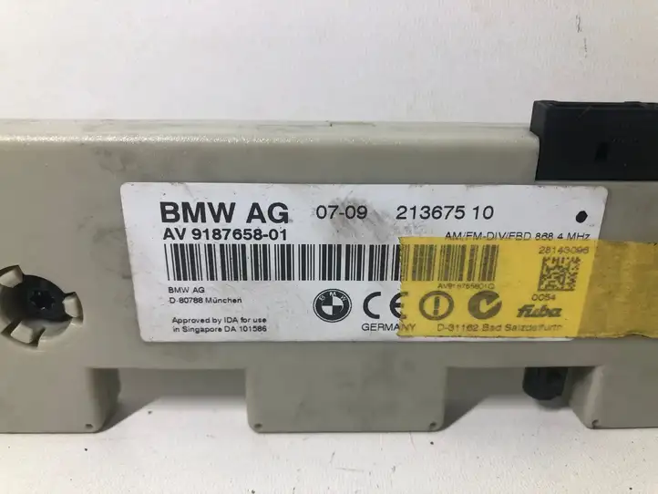 BMW 3 E92 E93 (2005 - 2014) 9187658 Усилитель антенны — фото 2