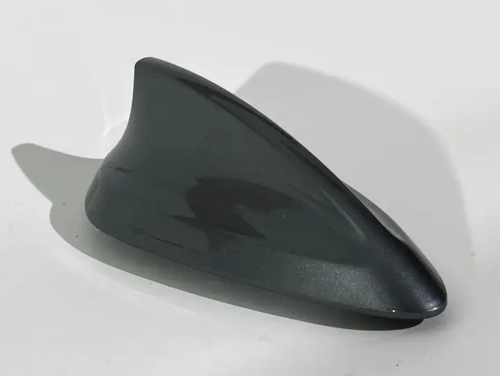 BMW 5 G30 G31 (2016 - ) 6816805 Крышка GPS-антенны — фото 4