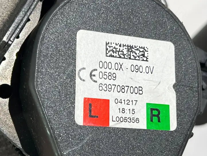 BMW 5 G30 G31 (2016 - ) 639708700B Задний ремень безопасности — фото 2