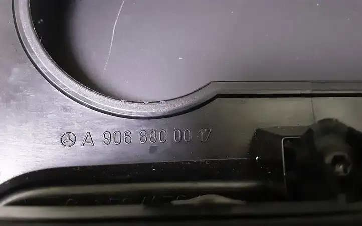 Mercedes-Benz Sprinter W906 (2006 - 2018) A9066800017 Прочие детали салона — фото 3