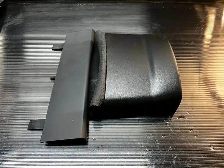 Volkswagen Touran II (2010 - 2016) 1T0858560 Обшивка рулевой колонки — фото 1