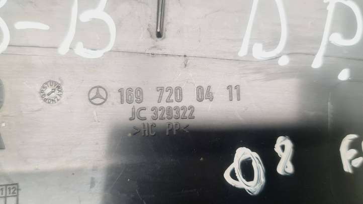Mercedes-Benz B-class W245 (2005 - 2008)  1697200411 Другая деталь отделки пере́дней дверей