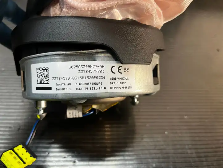 BMW 3 F30 F35 F31 (2012 - 2018) 33784579703 Подушка безопасности руля — фото 3