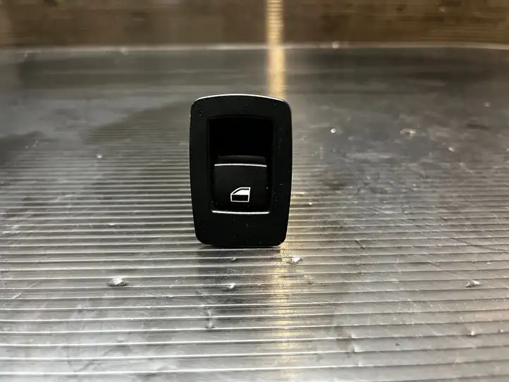 BMW 3 F30 F35 F31 (2012 - 2018) 920810603 Блок кнопок стеклоподъемников — фото 1