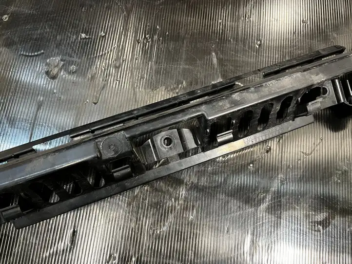 BMW 3 F30 F35 F31 (2012 - 2018) 7256922 Кронштейн заднего бампера — фото 3