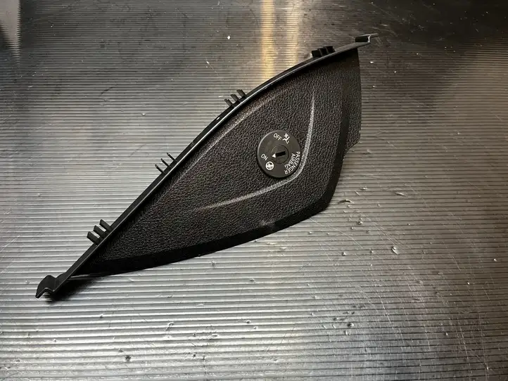 BMW 3 F30 F35 F31 (2012 - 2018) 9218553 Боковая отделка панели приборов — фото 1