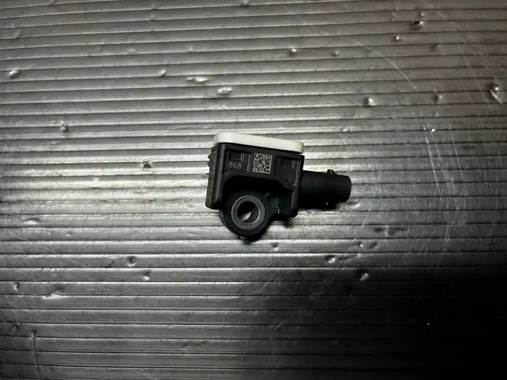 BMW 3 F30 F35 F31 (2012 - 2018) 9234989 Датчик удара SRS — фото 2