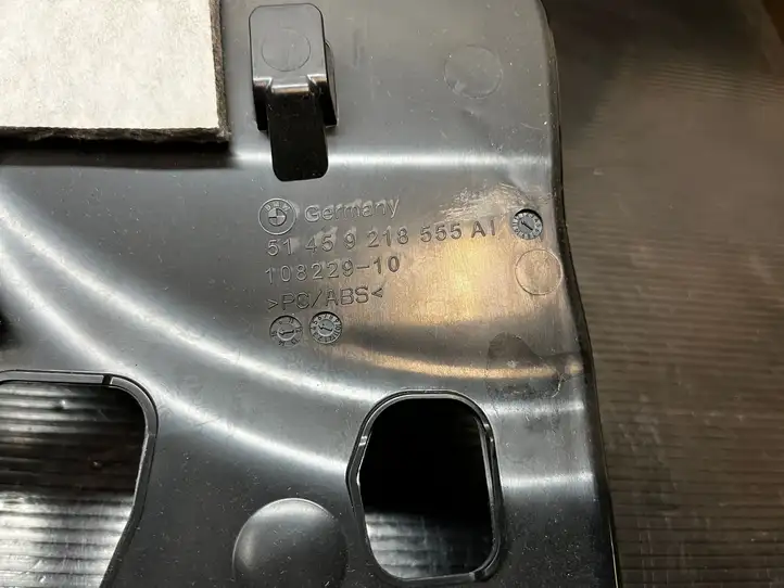 BMW 3 F30 F35 F31 (2012 - 2018) 9218555 Нижняя отделка панели приборов — фото 3