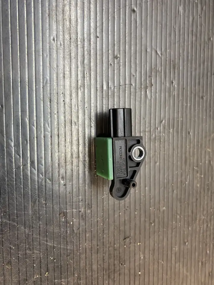 Skoda Superb B6 (3T) (2008 - 2015) 5N0959351B Датчик удара SRS — фото 1