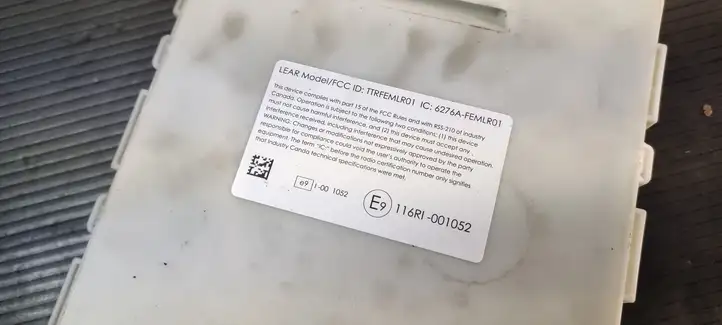 BMW 4 F32 F33 (2013 - 2017) 9381101 Модуль комфорта — фото 2