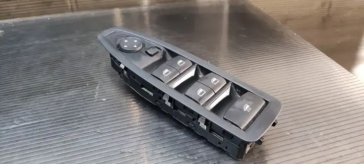 BMW 4 F32 F33 (2013 - 2017) 9226262 Блок кнопок стеклоподъемников — фото 1