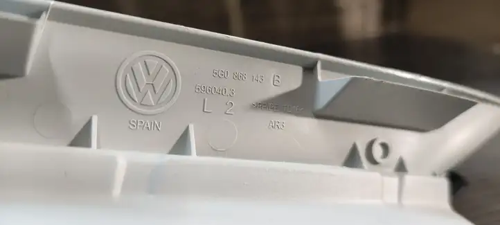 Volkswagen Golf VII (2013 - 2019) 5G0868143 Прочие детали салона — фото 5