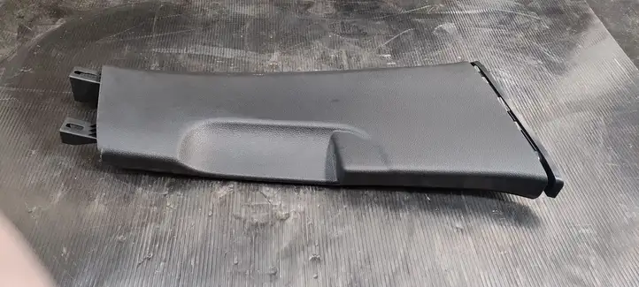 Volkswagen Golf VII (2013 - 2019) 5G4867292D Нижняя обшивка стойки B — фото 1