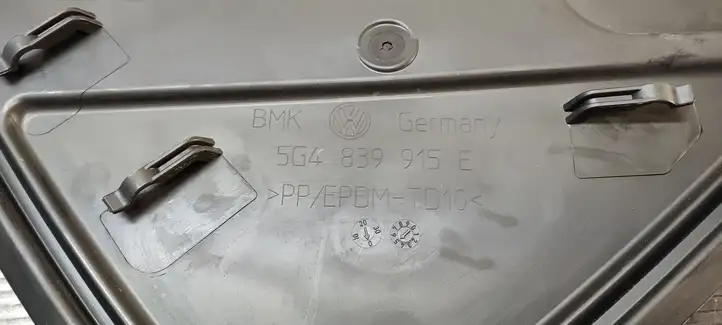 Volkswagen Golf VII (2013 - 2019) 5G483991 Прочая отделка задней двери — фото 2