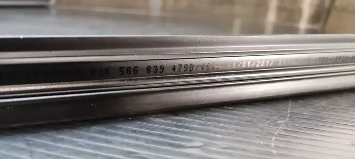 Volkswagen Golf VII (2013 - 2019) 5G6839480B Накладка стекла задней двери — фото 2